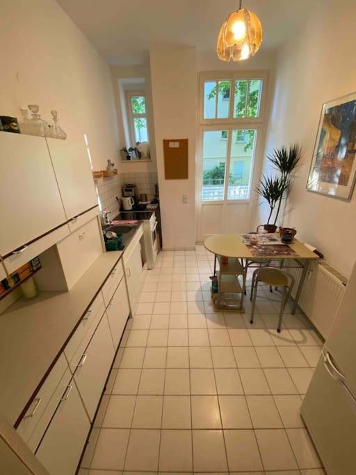 Schone Altbauwohnung Mit Grun In Ruhiger Lage Lipsko Exteriér fotografie